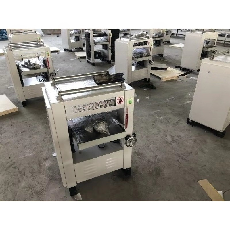 Strugarka jednostronna do drew – Woodworking Brand recenzja i cena